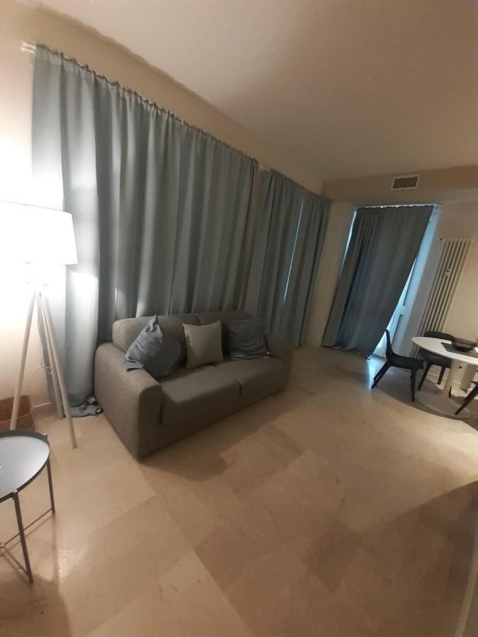Baretti House- Parcheggio Riservato Per Un Soggiorno Perfetto Torino Eksteriør bilde